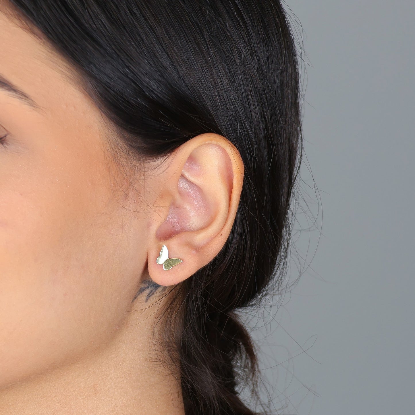 Brinco Borboleta Lisa Folheado a Ouro 18K