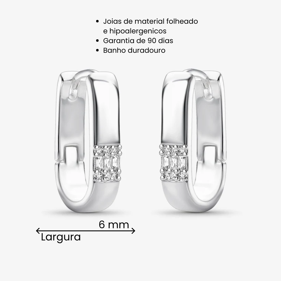 Brinco Oval Borda Cravejada Folheado a Prata