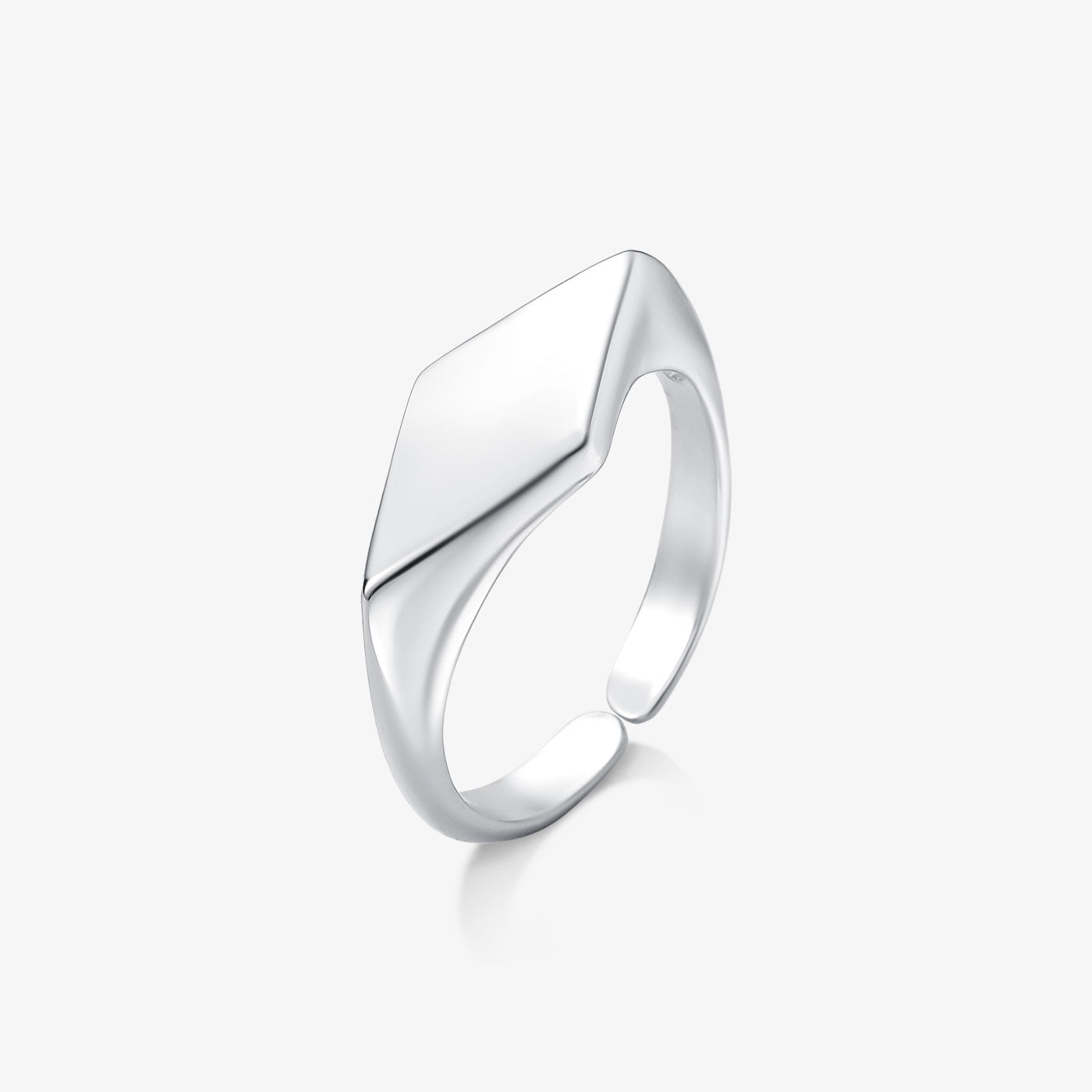 Anel Regulável Base Losango Folheado a Prata