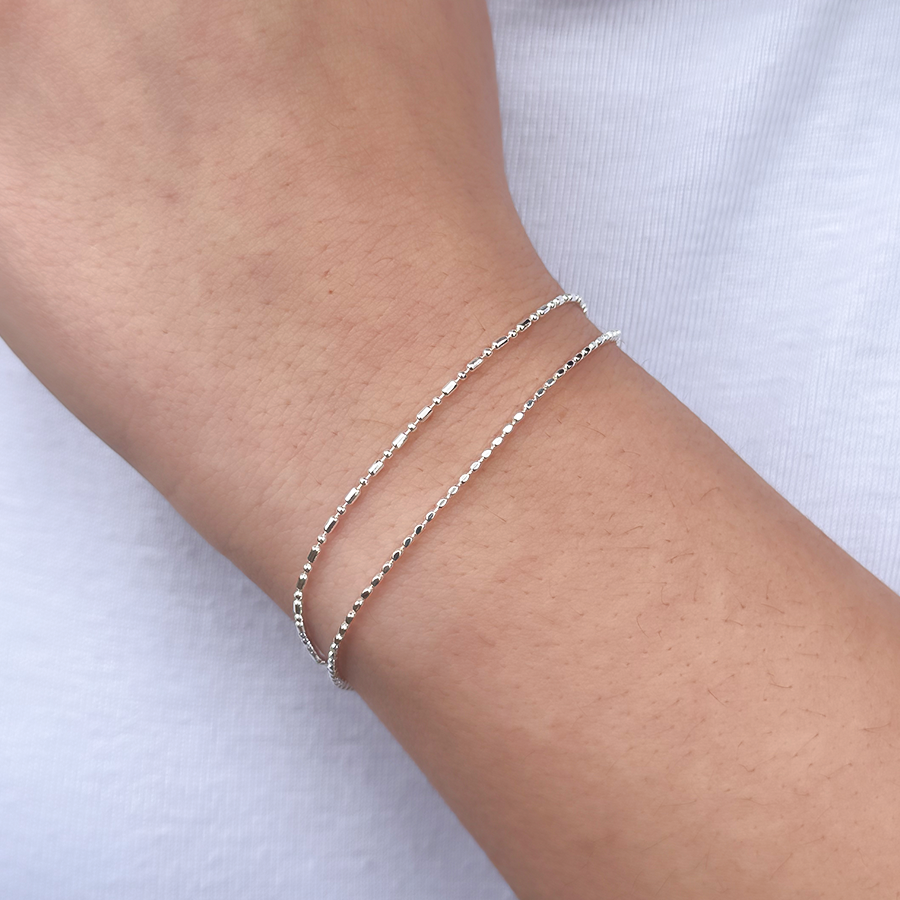 Pulseira Dupla Bolinha Achatada Folheado a Prata