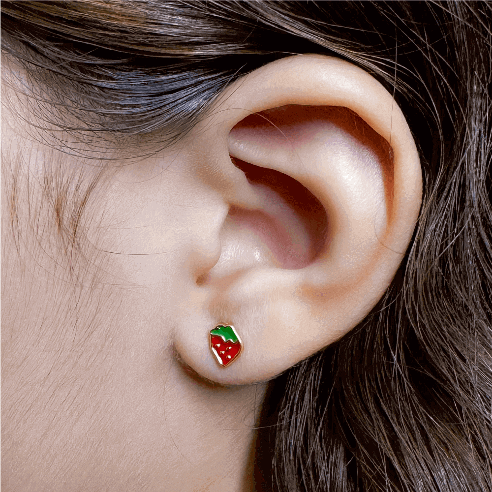 Brinco Infantil Morango Pequeno Folheado a 18k