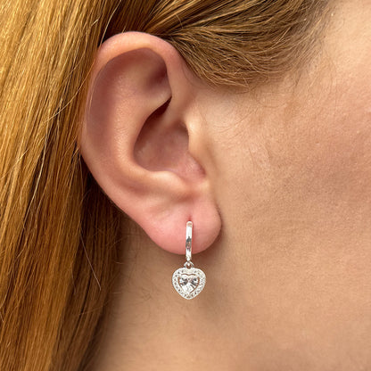 Brinco Coração Articulado Cravejado Folheado a Prata