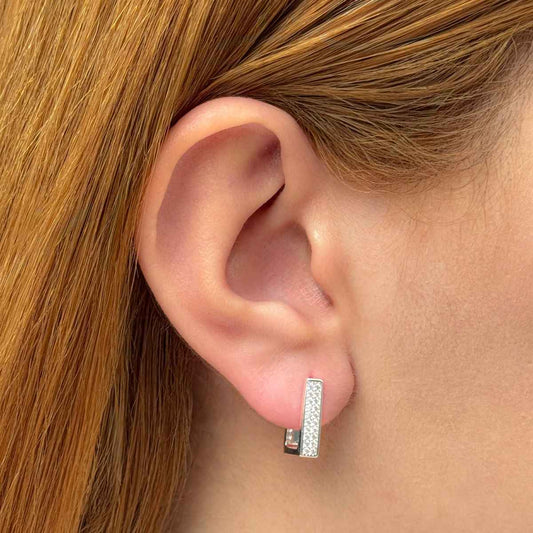 Brinco Argola Quadrada Borda Cravejada Folheado a Prata