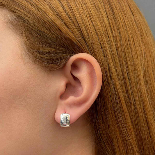 Brinco Argola Quadrada Pontilhada Folheado a Prata