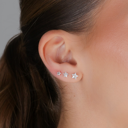 Brinco Trio Estrelas de Zircônia Folheado a Prata