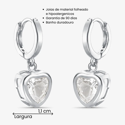 Brinco Argola Coração de Cristal Vazado Folheado a Prata