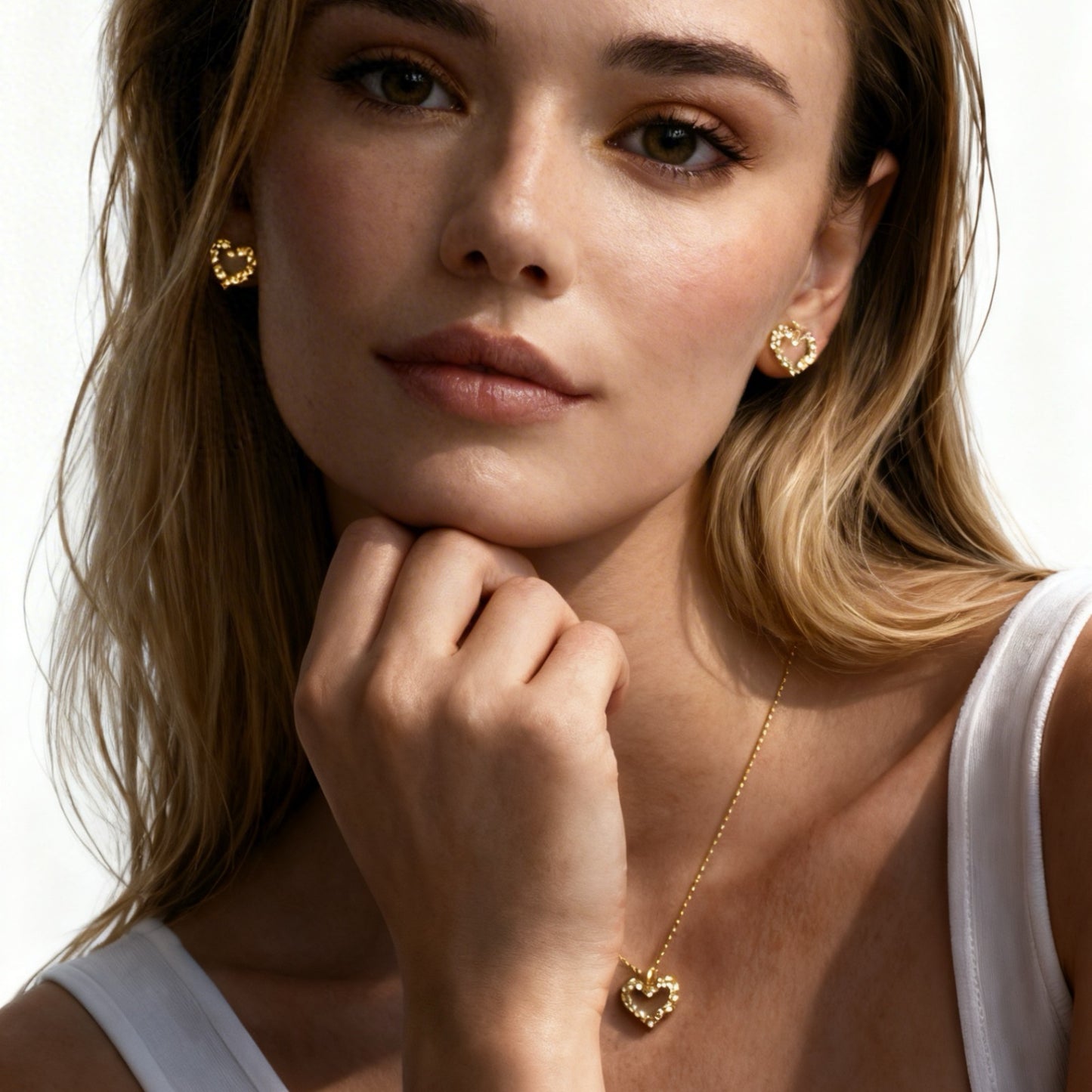 Conjunto Coração Cravejado Folheado a Ouro 18k