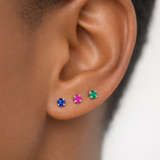 Brinco Trio de Zirconias 3mm Coloridas Verde Pink e Azul Folheados a Prata